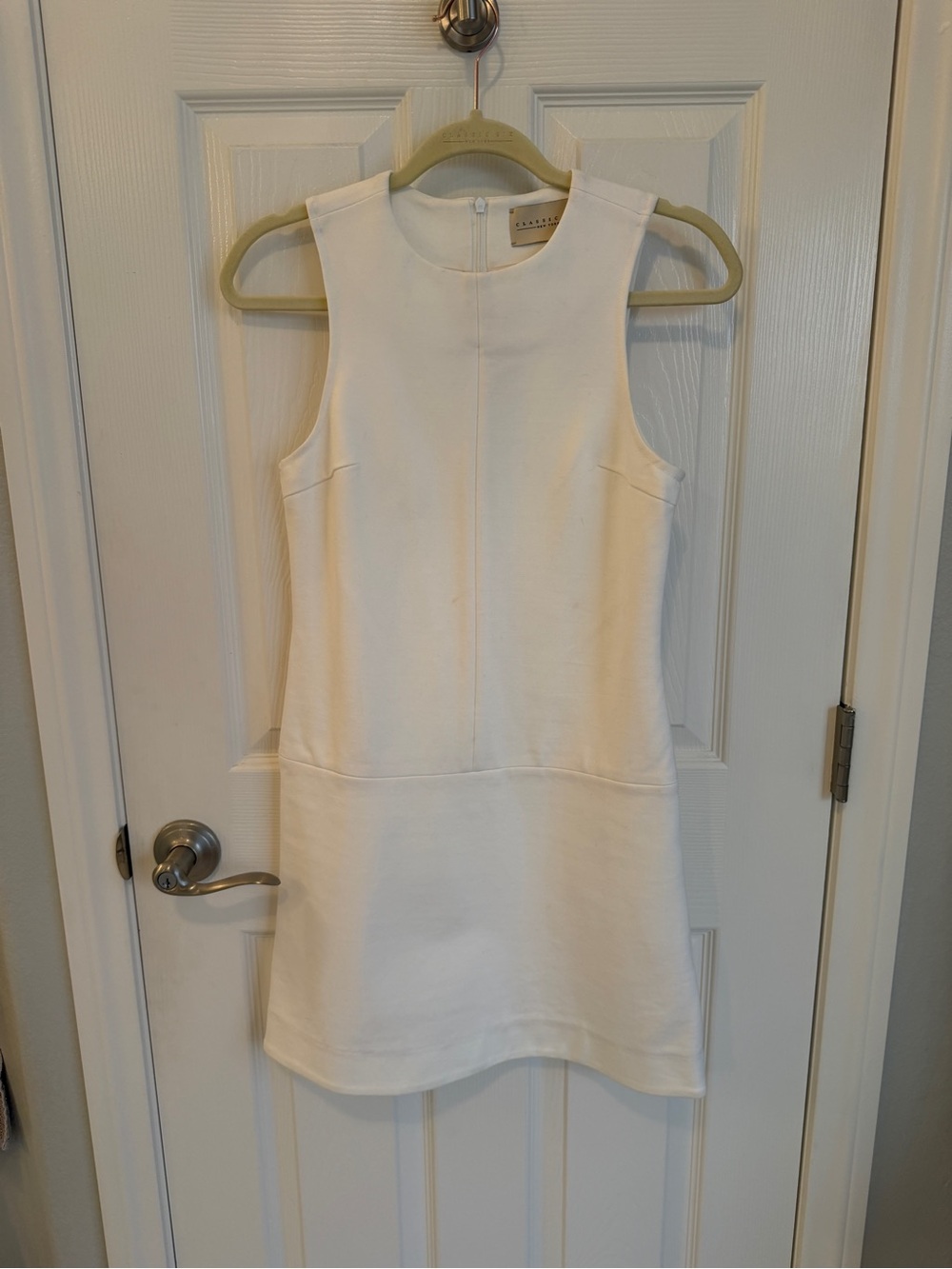 Sleeveless White Mini Dress by Classic Six size 0